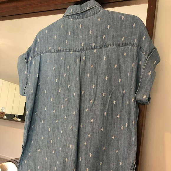 Rails Chambray Blue Denim Cactus Print - Picture 3 of 4